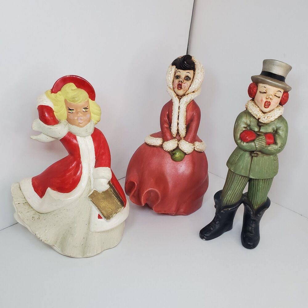 Vtg 1965 Painted Atlantic Mold Ceramic Christmas Carolers Man Women Figurines 9"